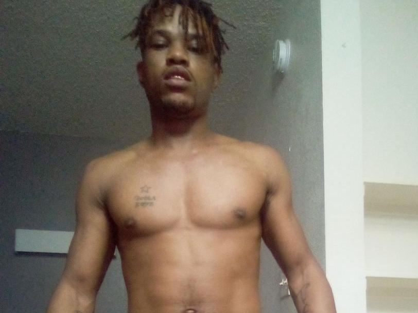 Image de profil du modèle de webcam Thekingred214