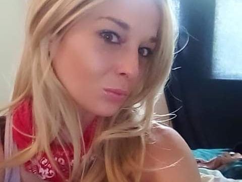 Imagen de perfil de modelo de cámara web de PromiscInnocence18