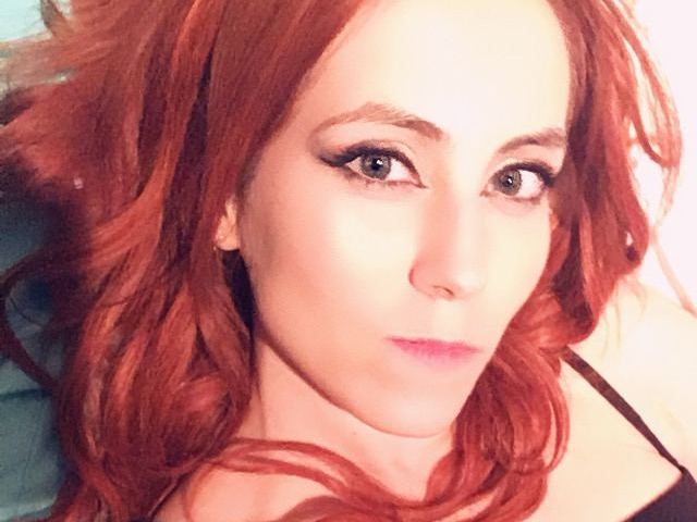 Imagen de perfil de modelo de cámara web de Joy2theWorld
