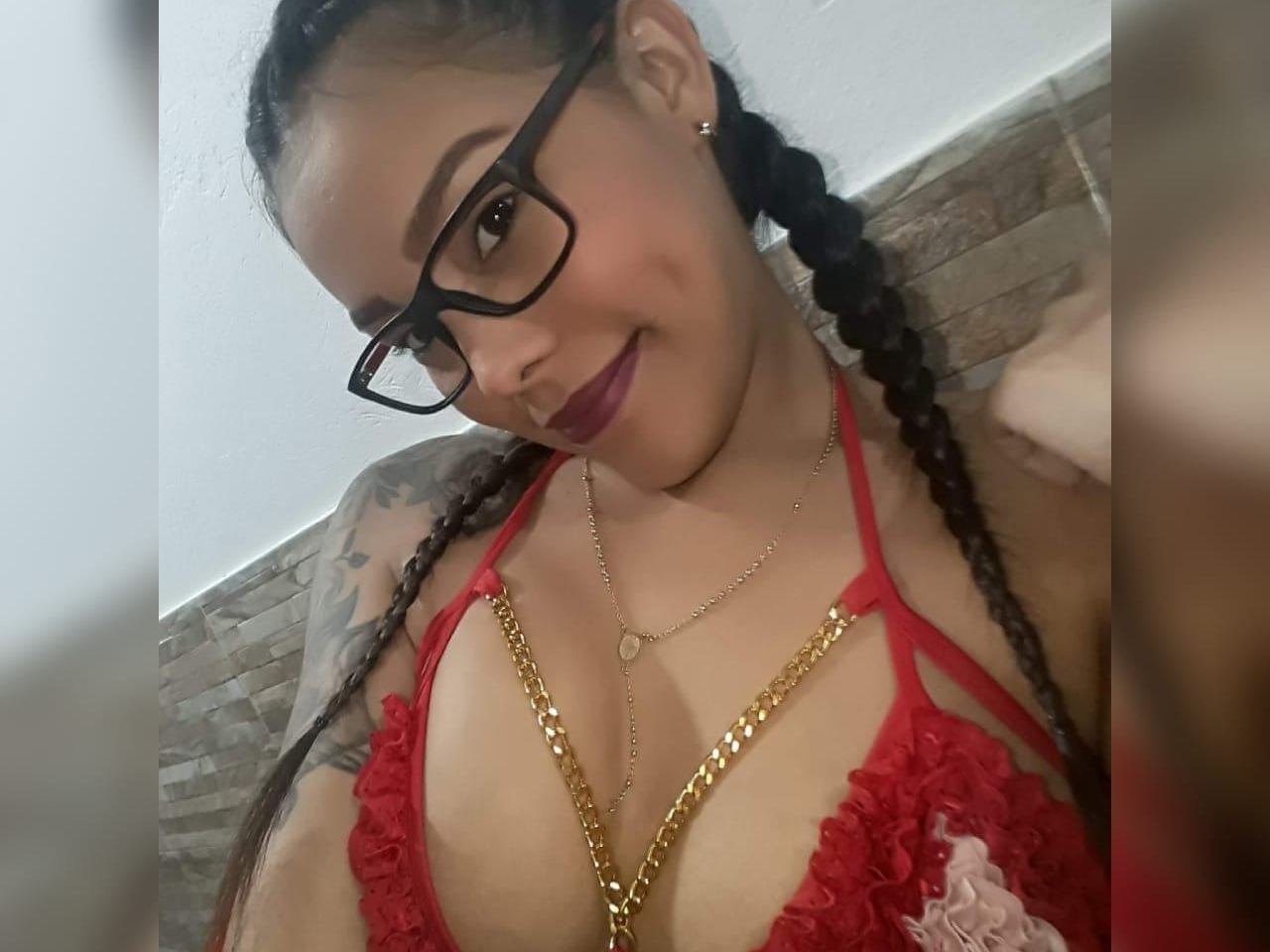Valery_cadavid profielfoto van cam model 
