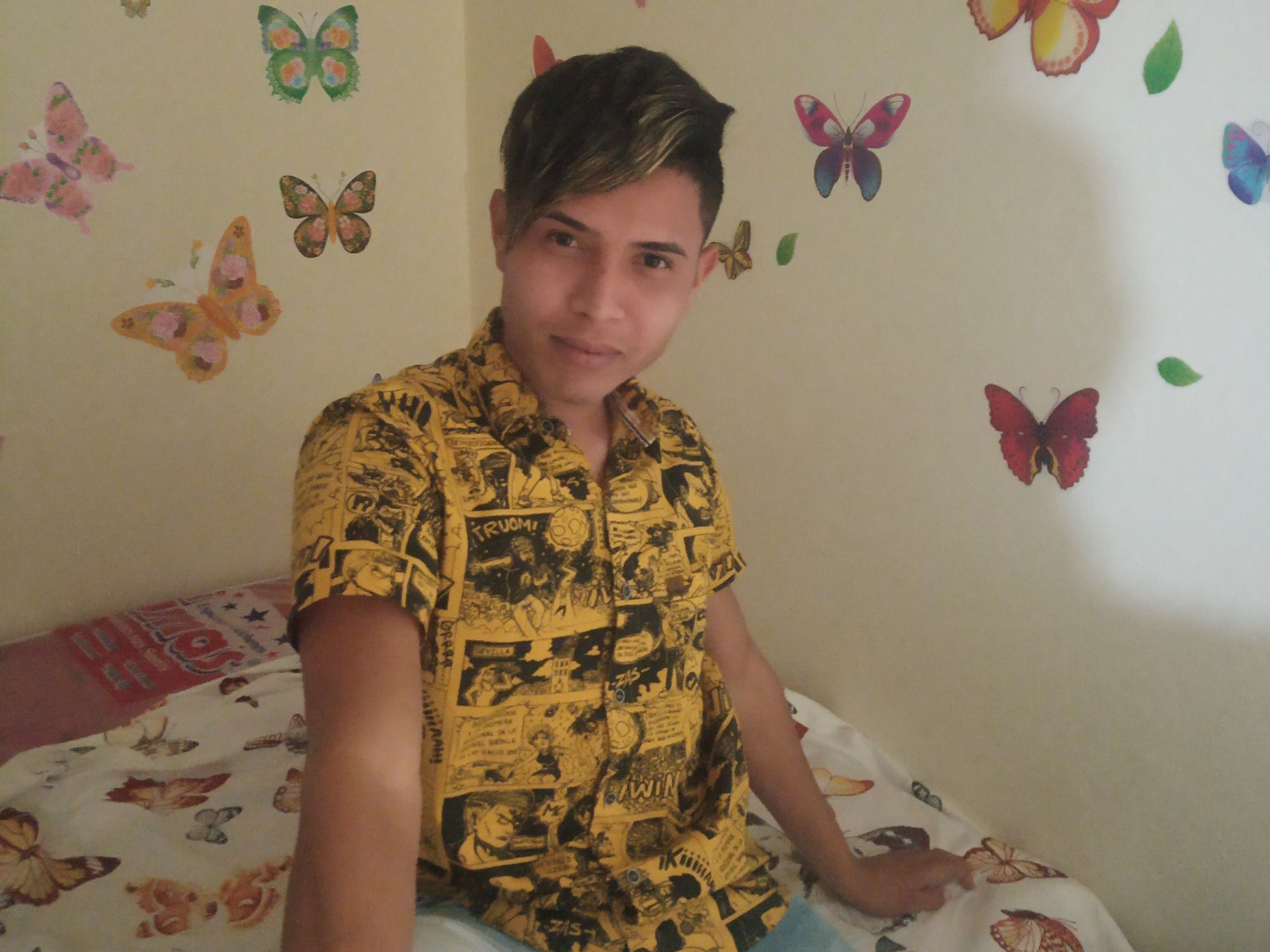 Image de profil du modèle de webcam apolostarsex