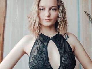 Image de profil du modèle de webcam VeryHotLoliPoP