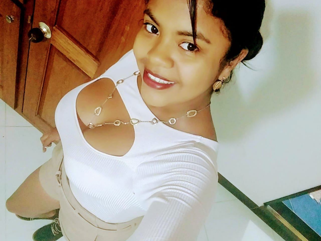 Foto de perfil de modelo de webcam de SonyaBanks 