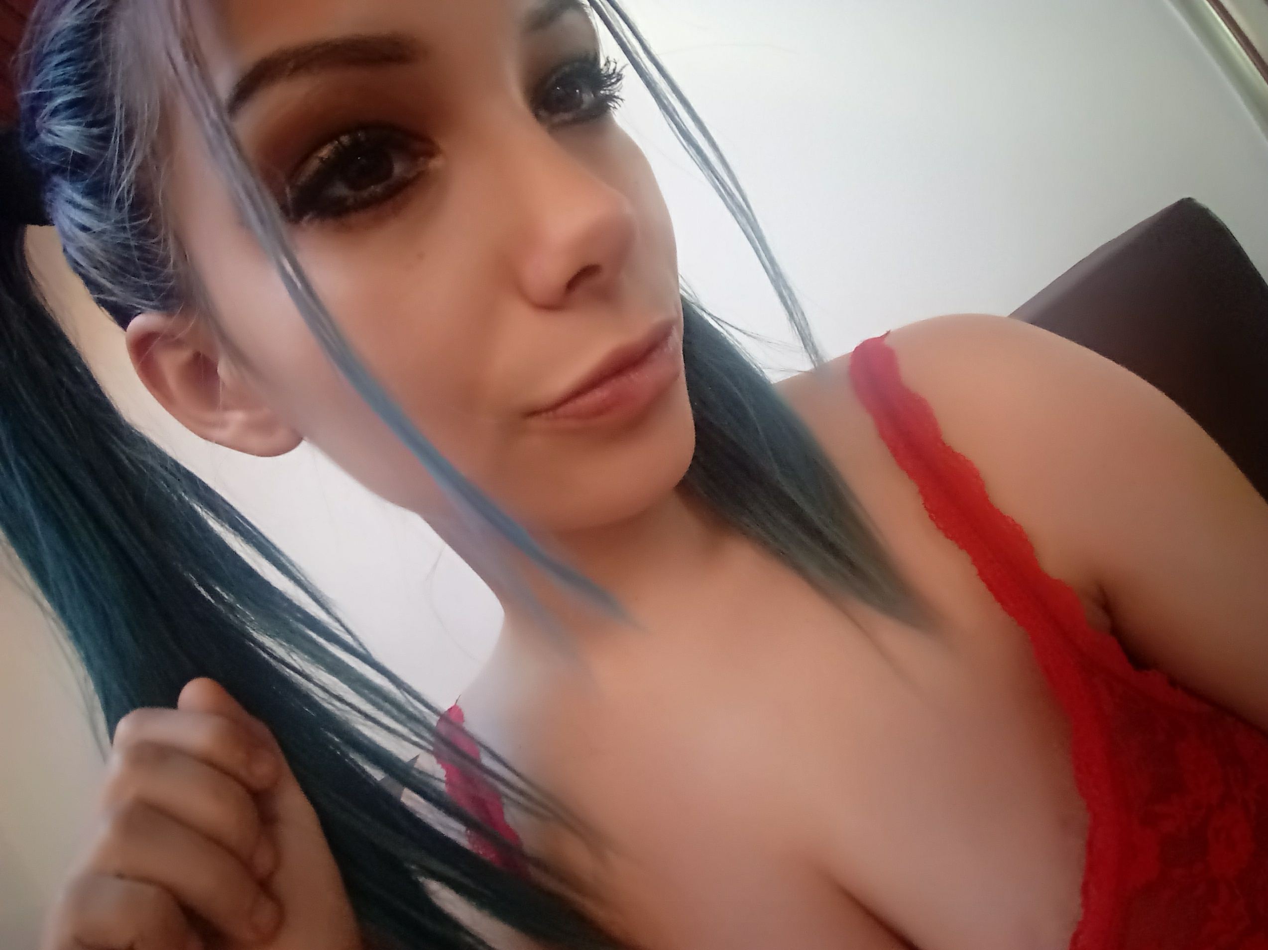 Imagen de perfil de modelo de cámara web de Cute_psycho_girl_97