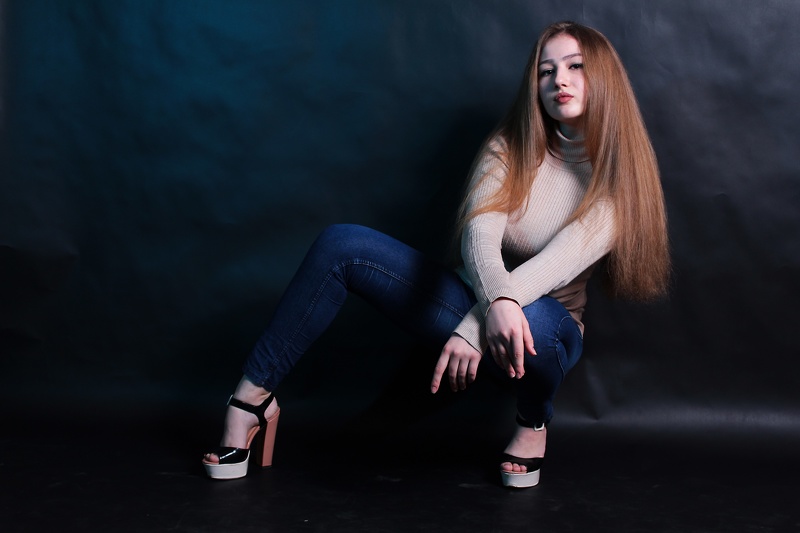 Performer InessaWalton Photo 11