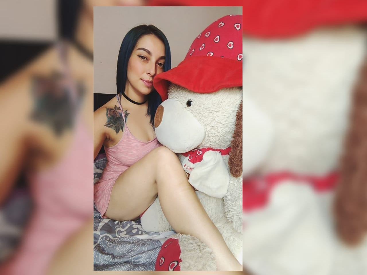 Image de profil du modèle de webcam Thania_velez