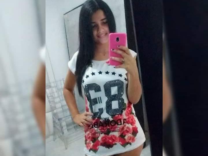 Profilbilde av Chloe18Hot webkamera modell