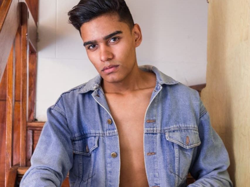 Foto de perfil de modelo de webcam de alessocullen 