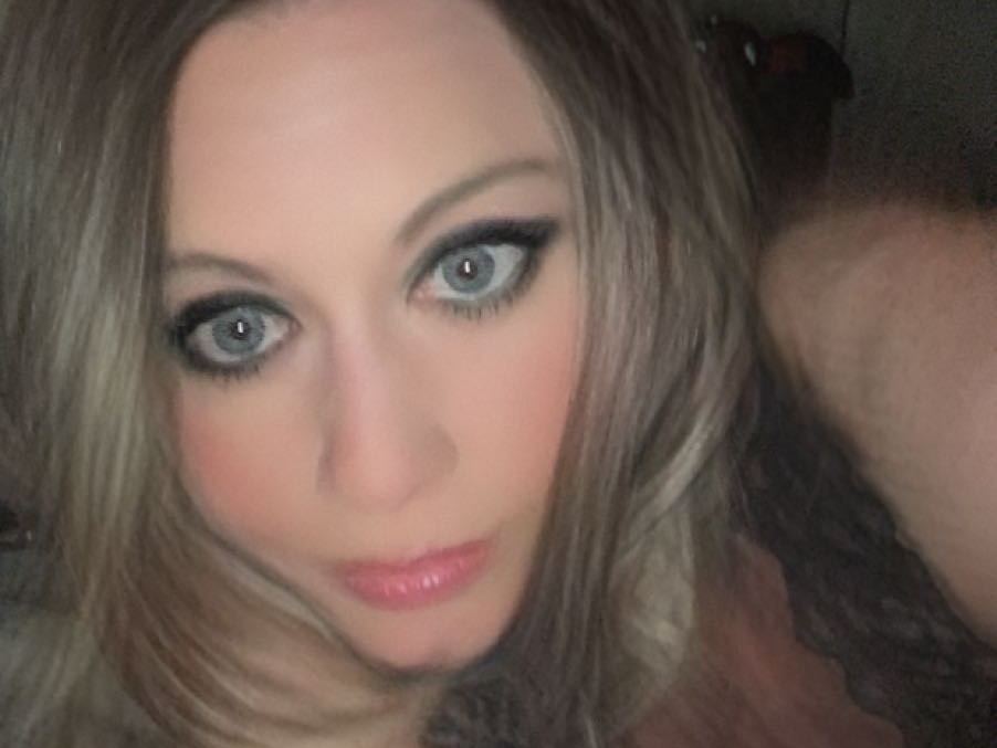 AlaynaJaymes immagine del profilo del modello di cam