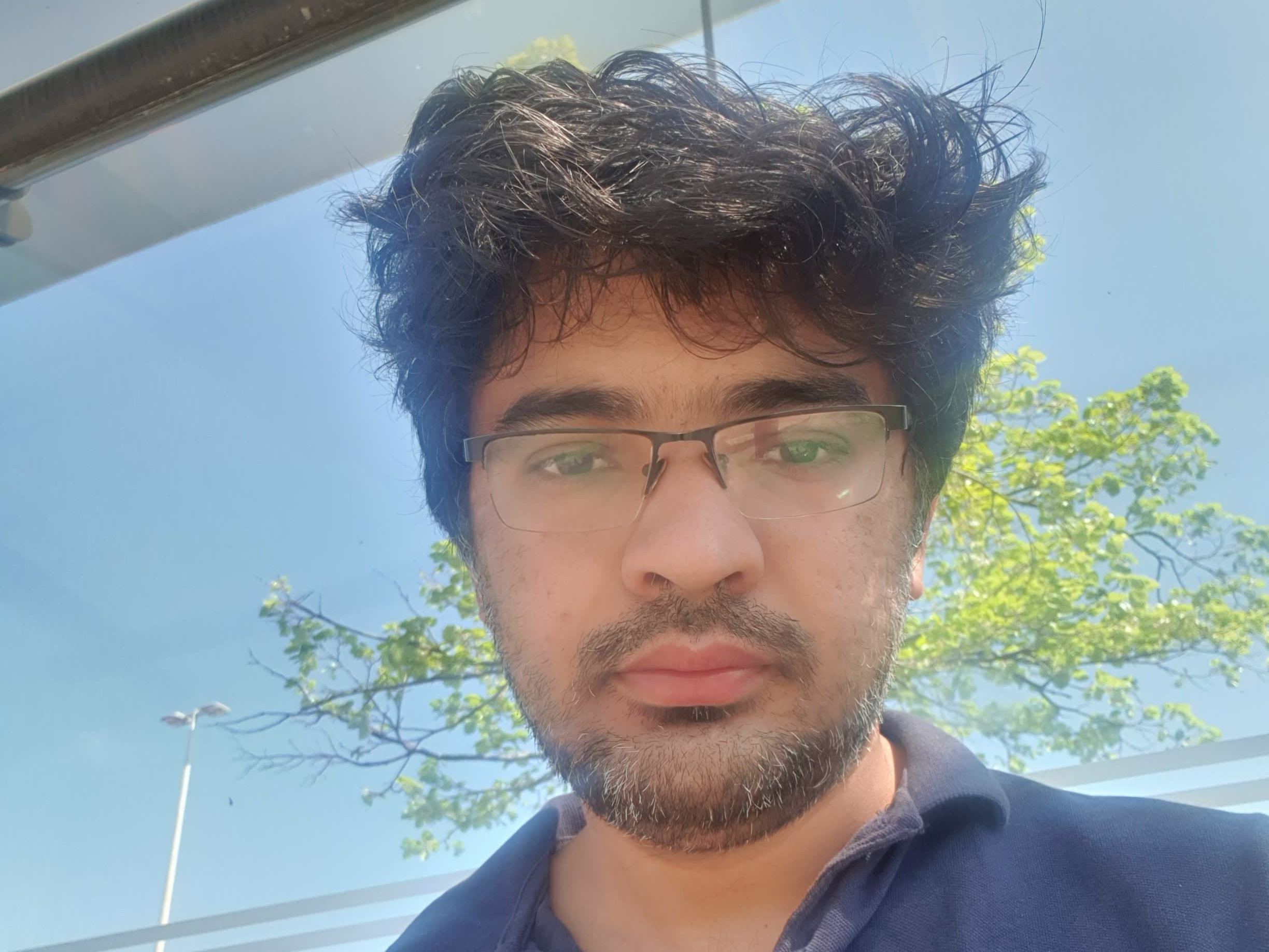 Profilbilde av Henryy webkamera modell
