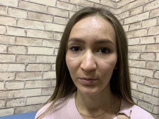LilyButler Profilbild des Cam-Modells 