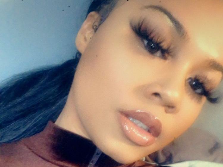 Image de profil du modèle de webcam Asialeexxx