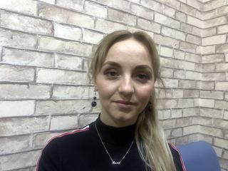 RosaMilston Profilbild des Cam-Modells 