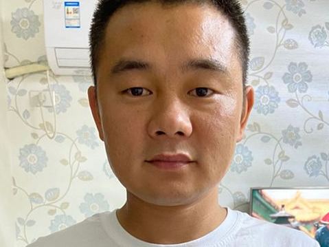 PetterLiang profielfoto van cam model 
