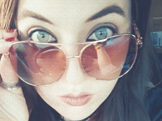 Image de profil du modèle de webcam RavenBates