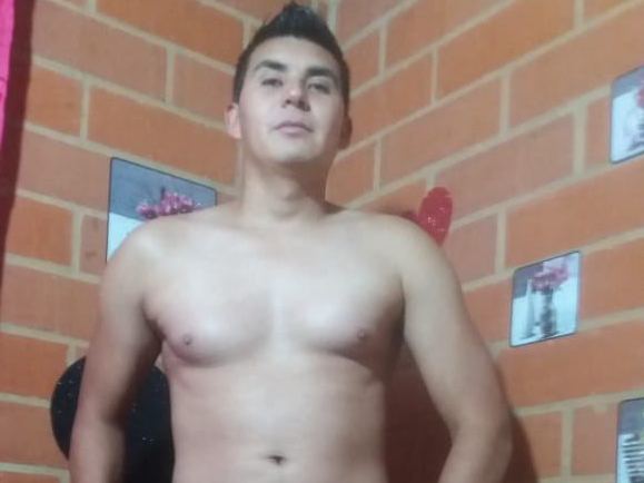 fierylatin5 profielfoto van cam model 