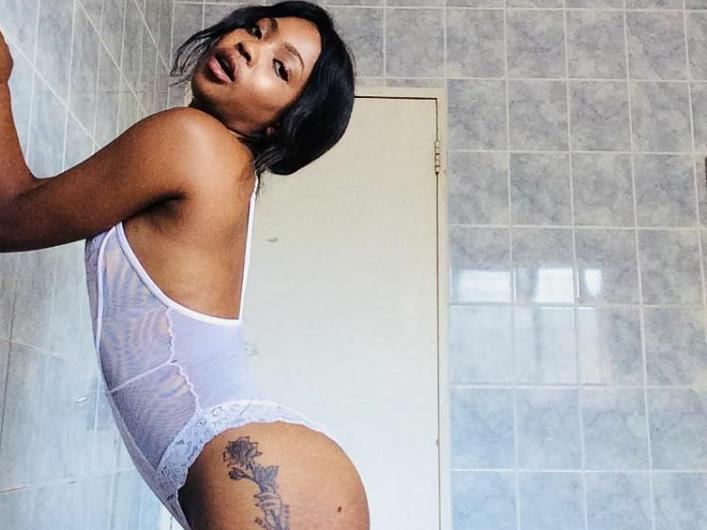Profilbilde av LILLYROSE23 webkamera modell