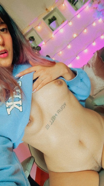 Performer carolhall18 Photo 2