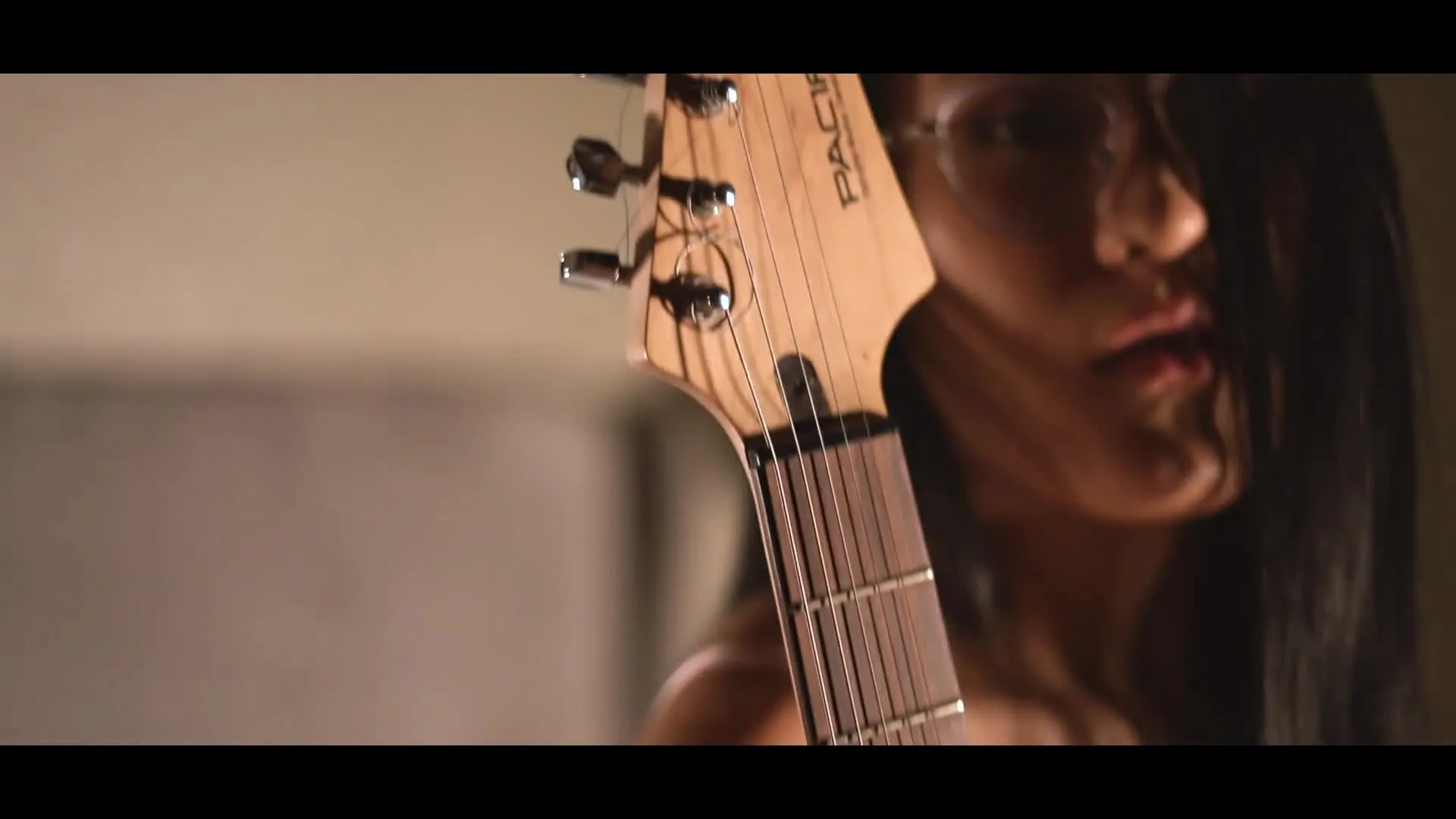 Artiest SerenaFoxxx Video 3