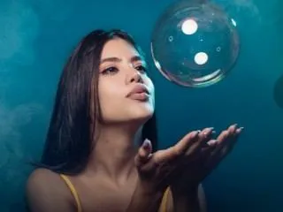Image de profil du modèle de webcam Agustina_Saenz