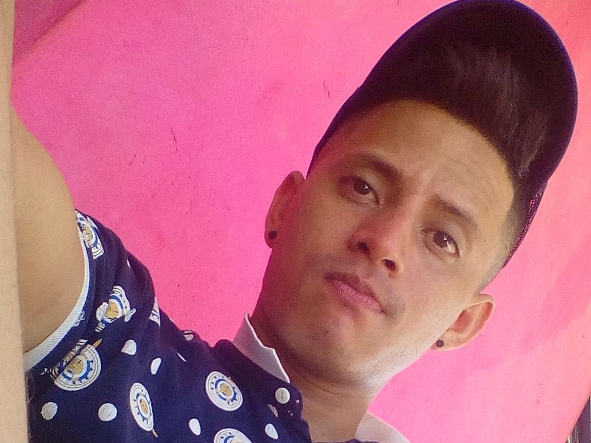 latinboy24s Profilbild des Cam-Modells 