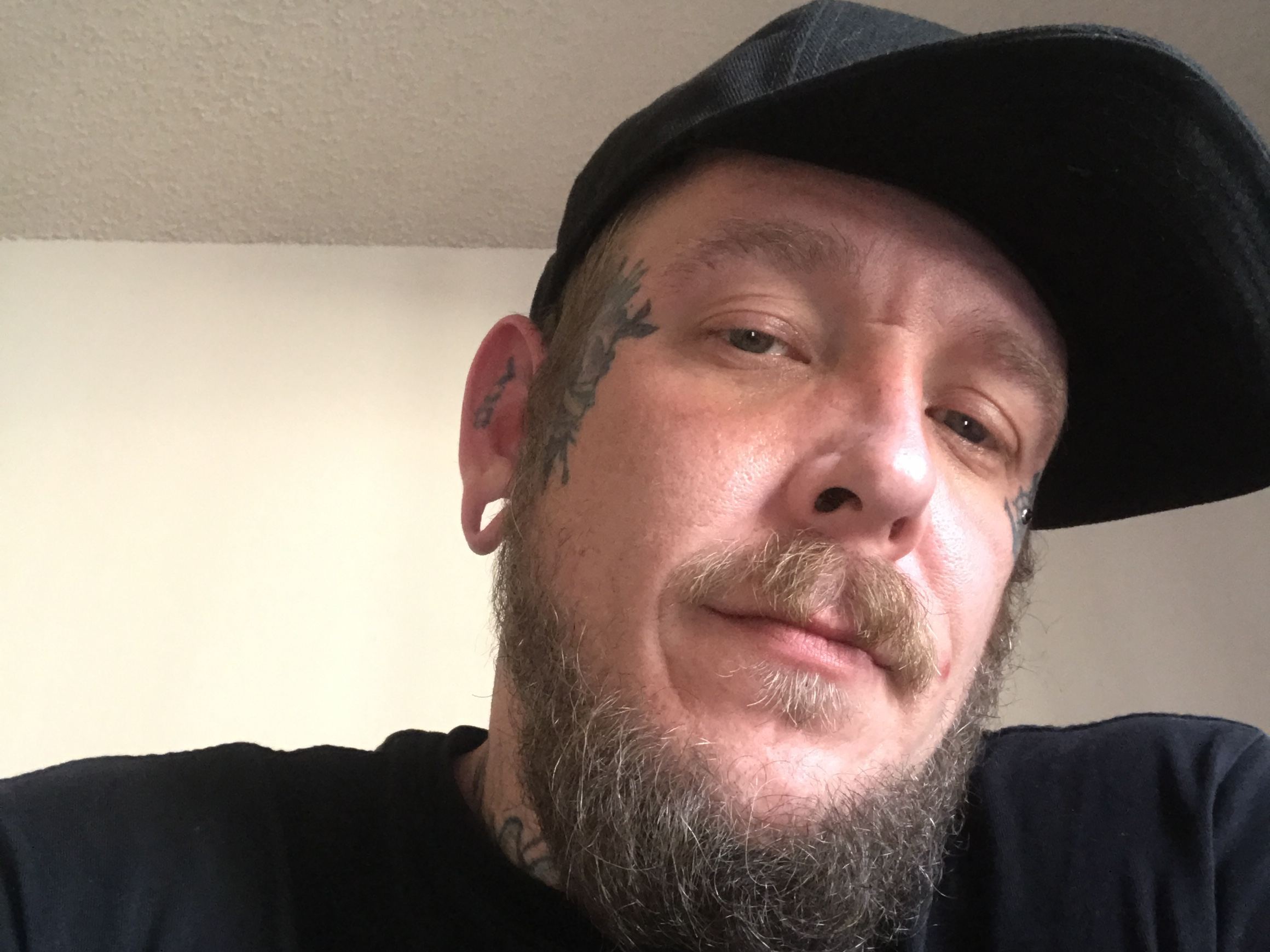 Tattedkevin immagine del profilo del modello di cam