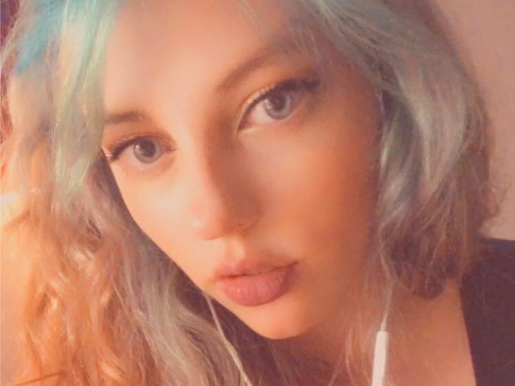 Spunkystacie profilbild på webbkameramodell 