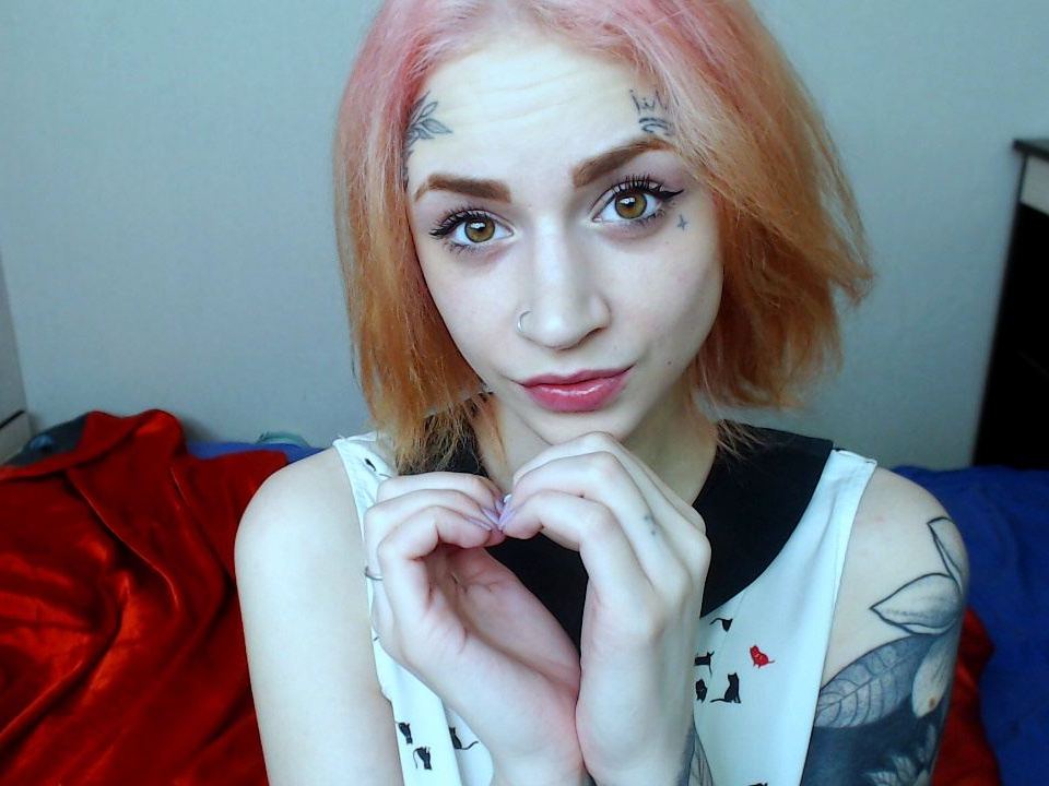 Laura_raspberry immagine del profilo del modello di cam