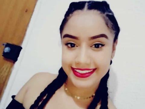 Image de profil du modèle de webcam veronica13