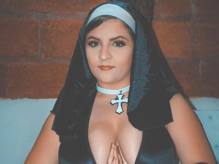 Image de profil du modèle de webcam shopyvelez
