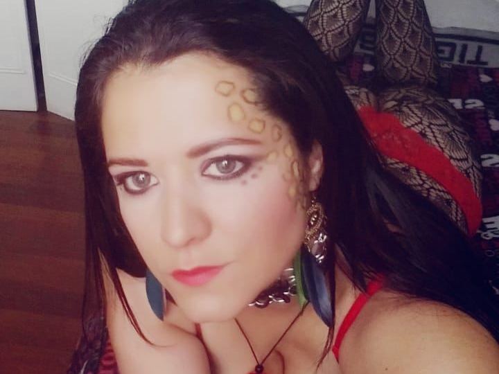 sexyskarlatta immagine del profilo del modello di cam