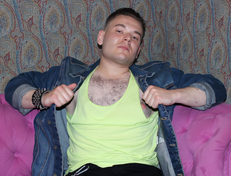 Performer FredMuscles Photo 4