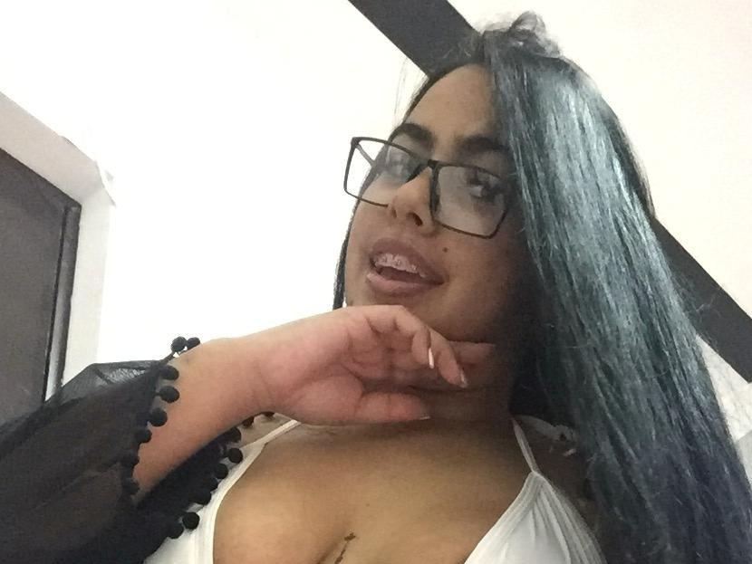 EmilyDurAnN Profilbild des Cam-Modells 