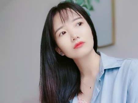 Mianaa cam model profile picture 