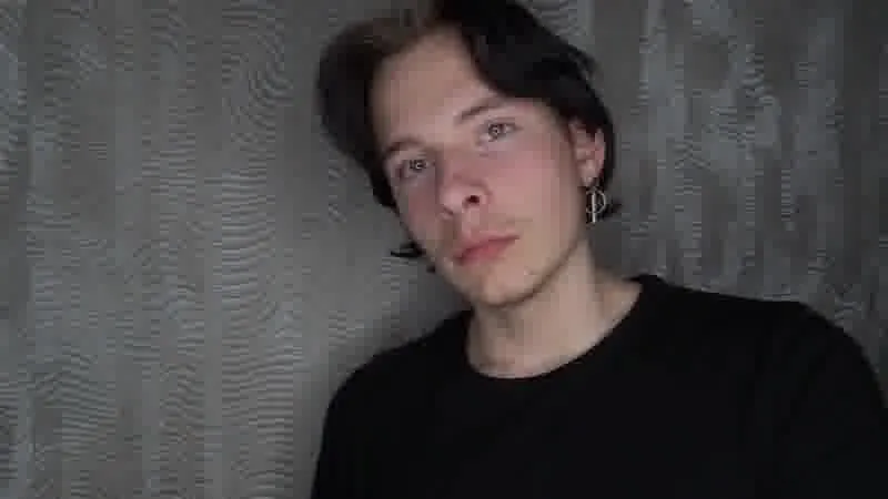 Interprete NikasWelth Video 1