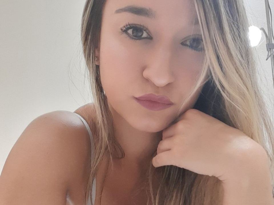 sarasteele immagine del profilo del modello di cam