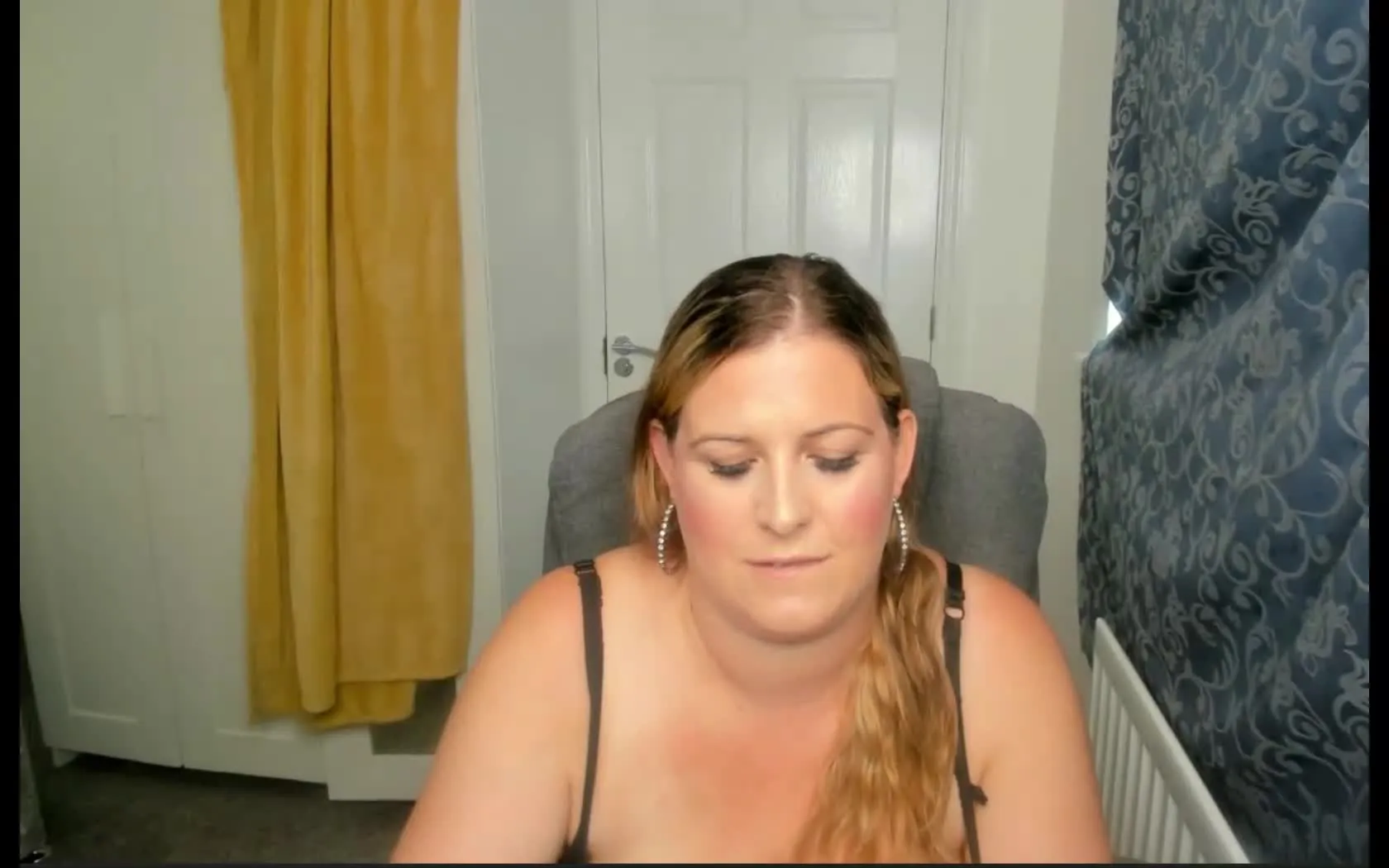 Interprete BustyLucyRose Video 1