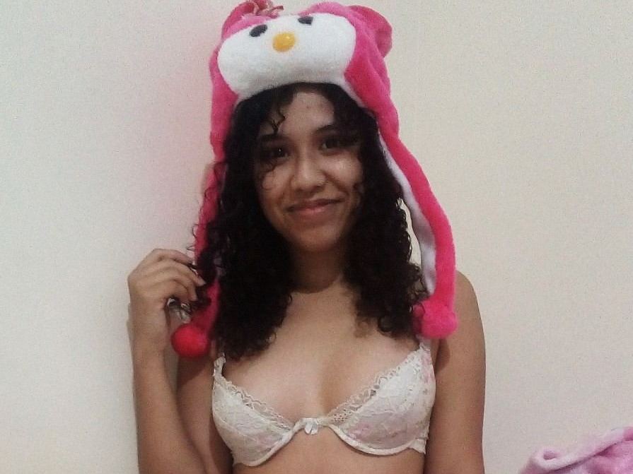 Foto de perfil de modelo de webcam de Curly_small 