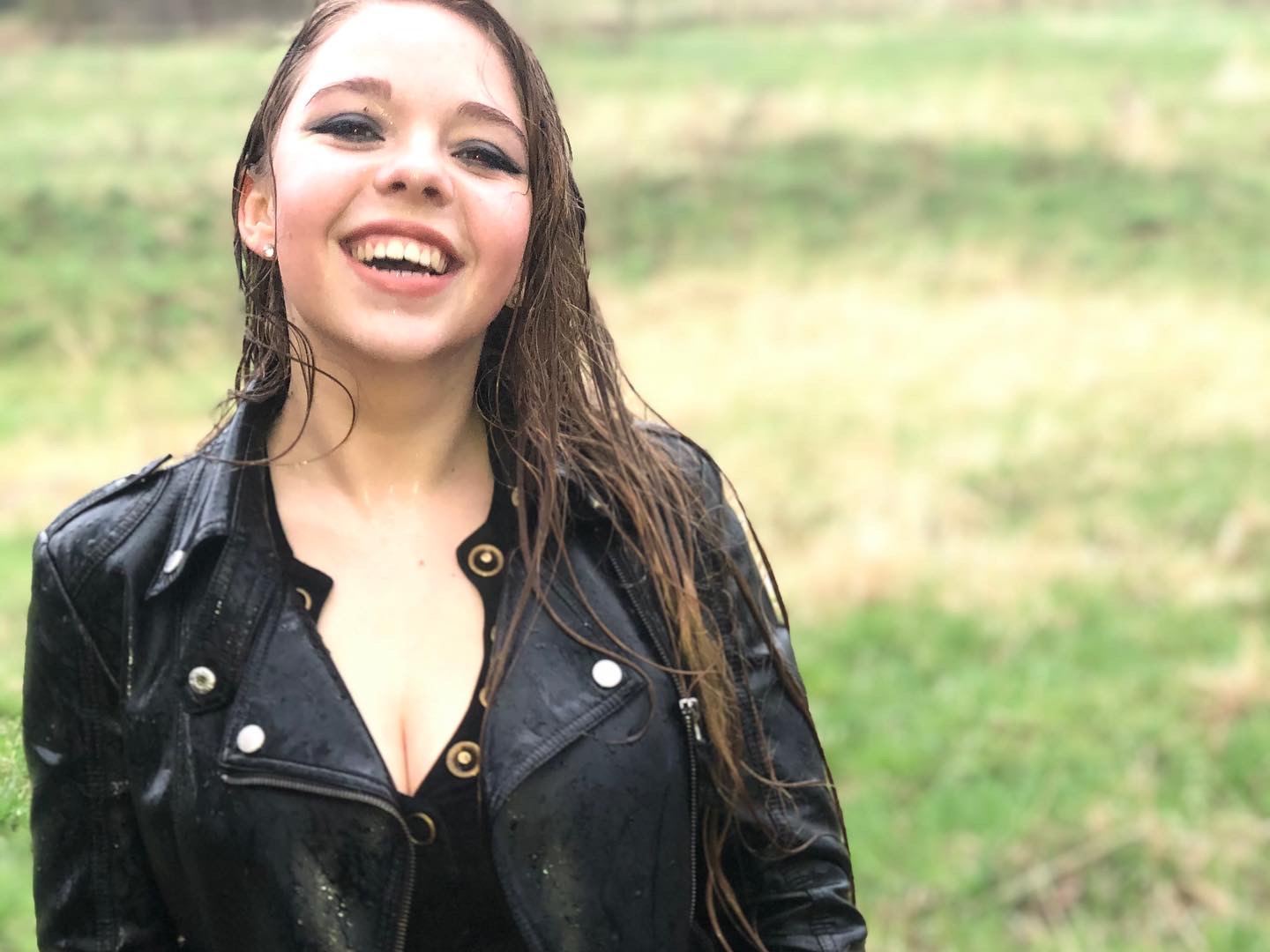 Profilbilde av Vivien_Sunrise webkamera modell