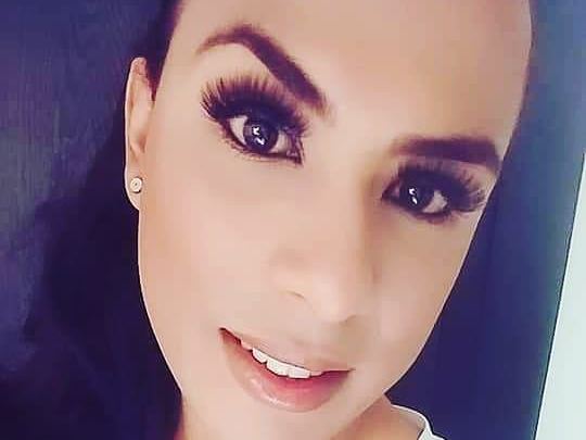 luisahoot profilbild på webbkameramodell 