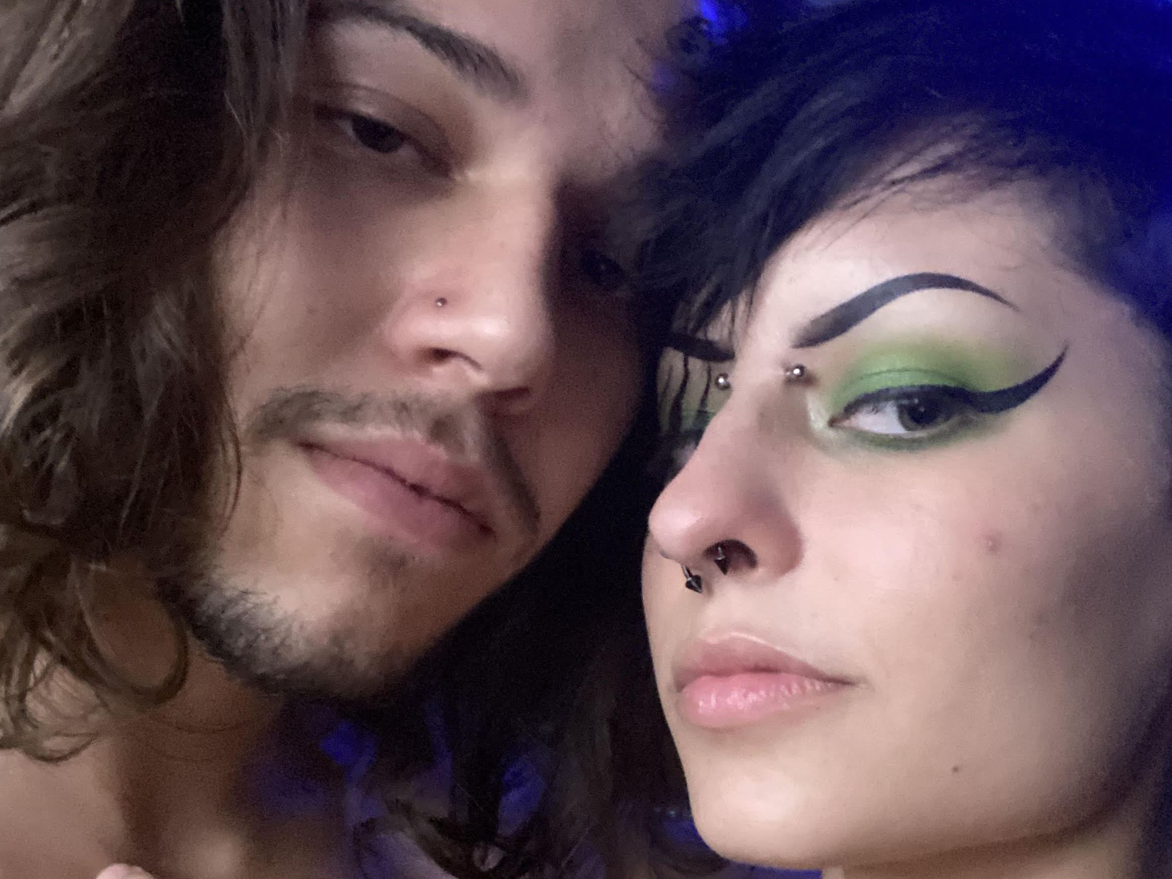 Foto de perfil de modelo de webcam de RodAtlasAndAliceMars 