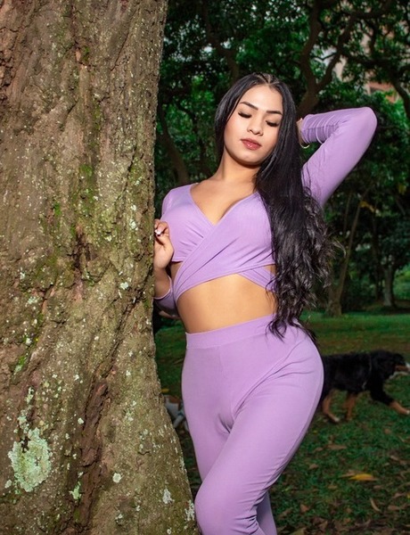 Interprete obedient_slavegirl_ateneha Foto 5