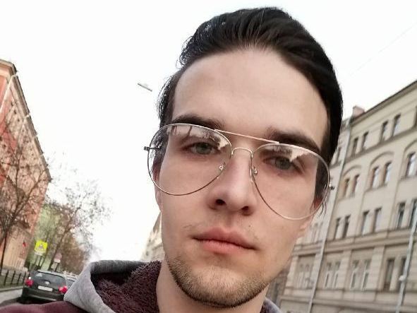 StewieRossy profilbild på webbkameramodell 