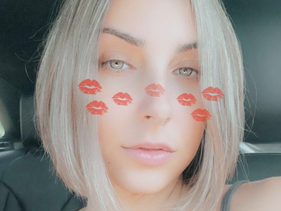 Imagen de perfil de modelo de cámara web de rosiebaby125