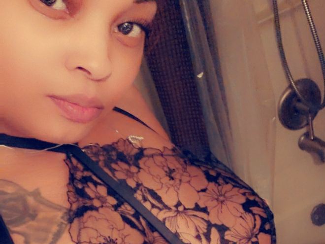Image de profil du modèle de webcam HoneyCristal