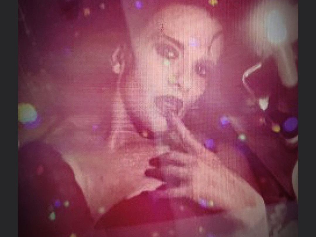 Image de profil du modèle de webcam FreakyCherryPie