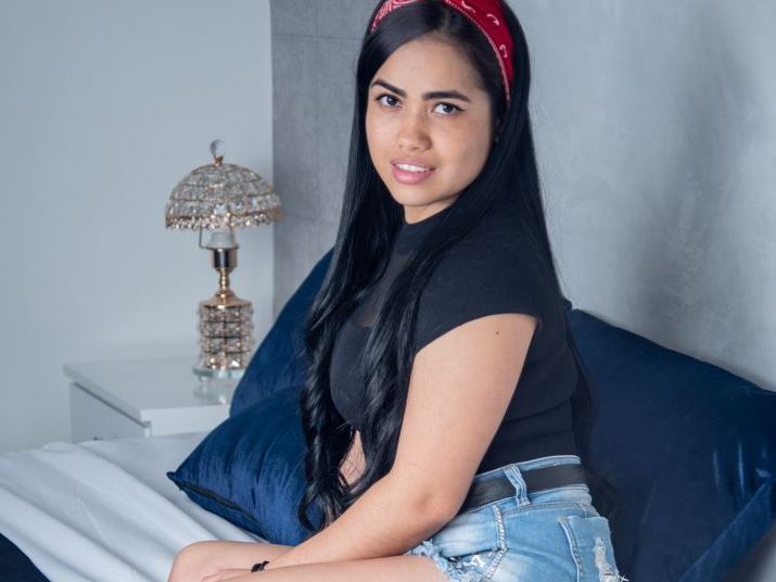 IsabelleBriant immagine del profilo del modello di cam