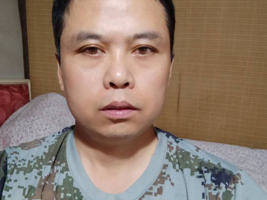 qqqllhh profielfoto van cam model 