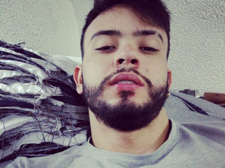 Imagen de perfil de modelo de cámara web de JACOBO_XX