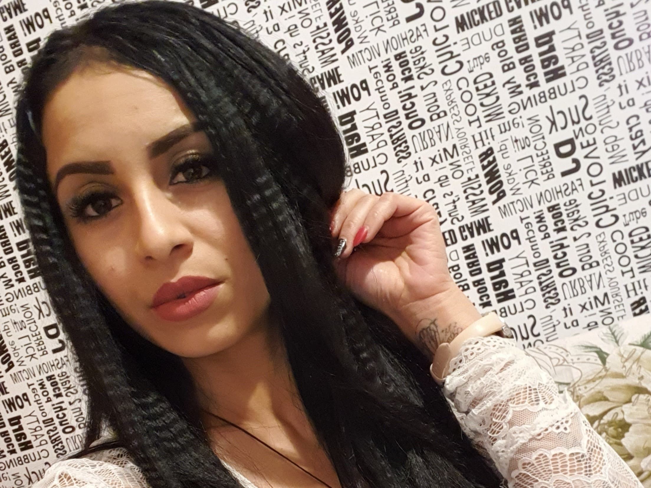 Image de profil du modèle de webcam byalove